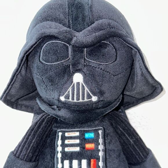 Scentsy Buddy - Star Wars - Darth Vader - Picture 2 of 10